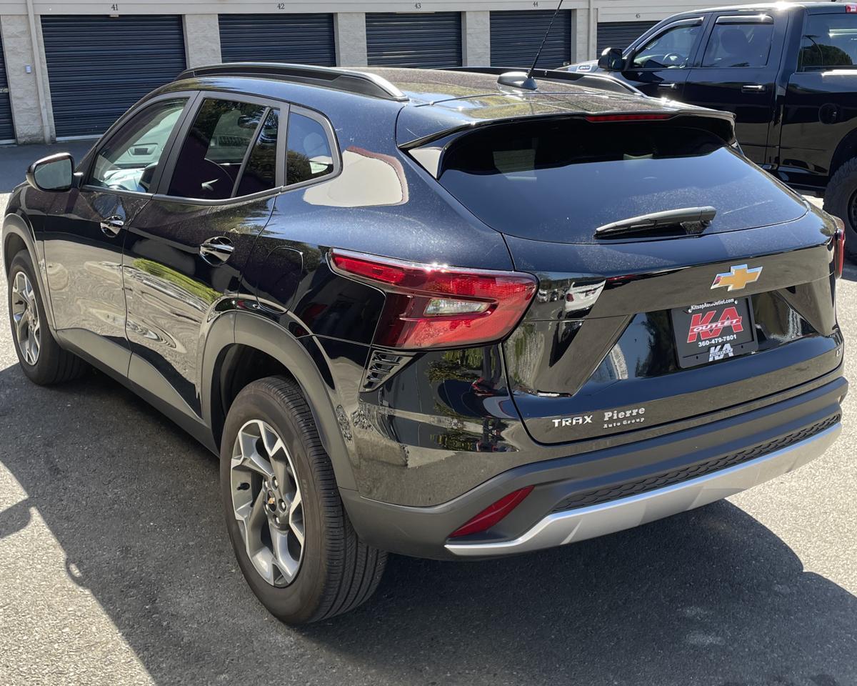 2025 Chevrolet Trax LT Sport Utility 4D Port Orchard WA