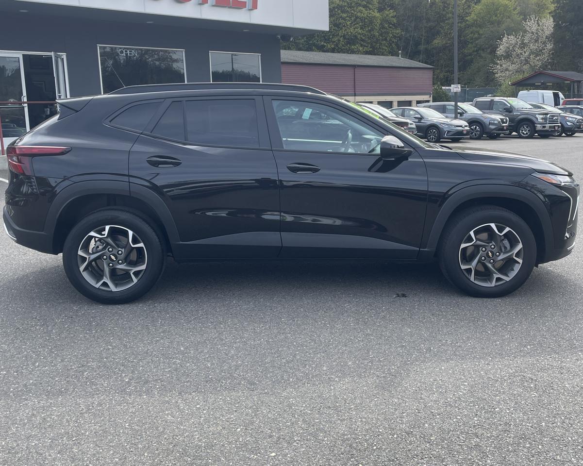 2025 Chevrolet Trax LT Sport Utility 4D Port Orchard WA