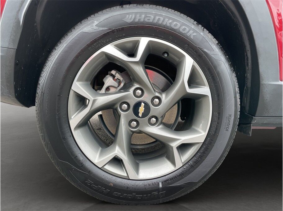 2025 Chevrolet Trax LT Sport Utility 4D Port Orchard WA