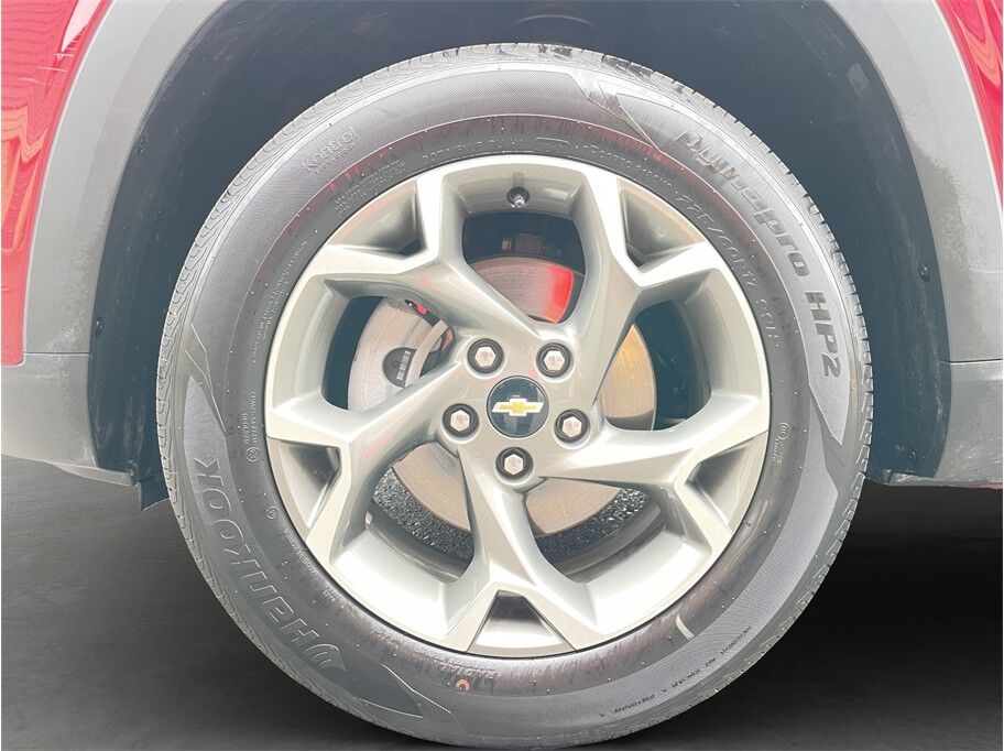 2025 Chevrolet Trax LT Sport Utility 4D Port Orchard WA