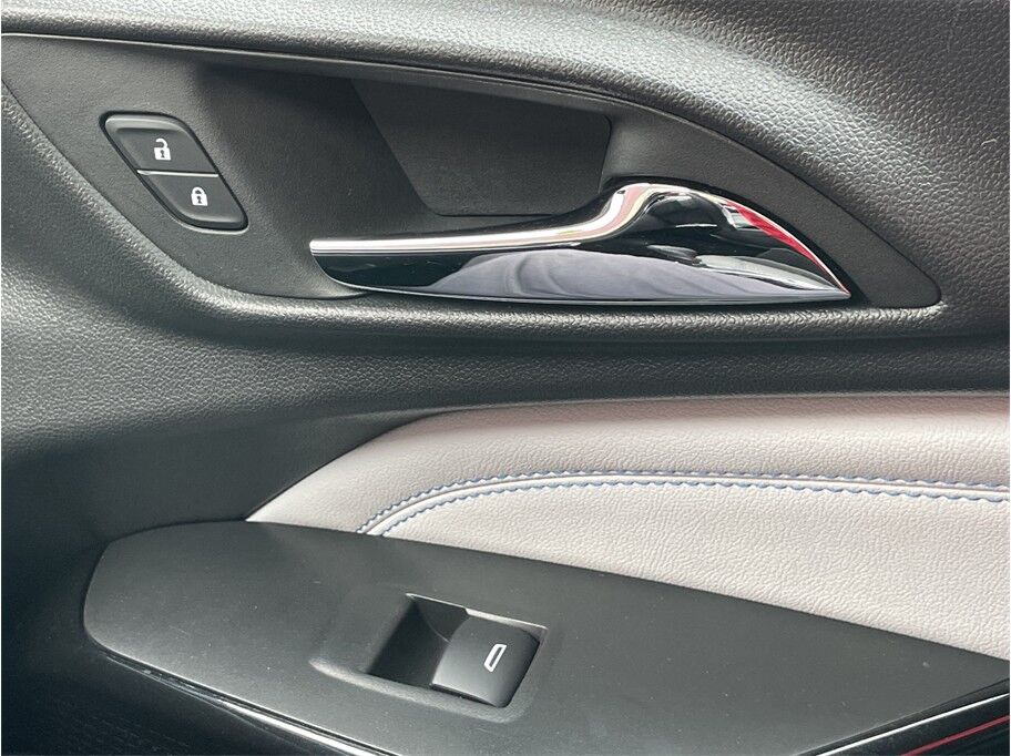 2025 Chevrolet Trax LT Sport Utility 4D Port Orchard WA