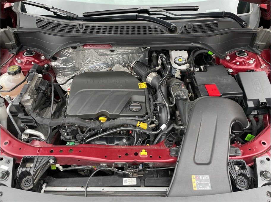 2025 Chevrolet Trax LT Sport Utility 4D Port Orchard WA