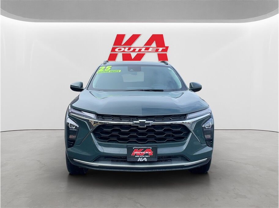 2025 Chevrolet Trax LT Sport Utility 4D Port Orchard WA
