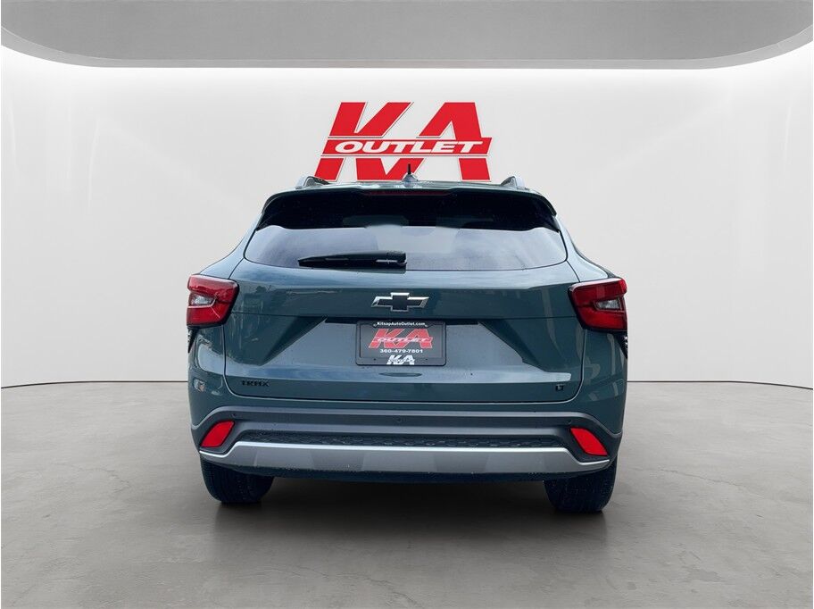 2025 Chevrolet Trax LT Sport Utility 4D Port Orchard WA