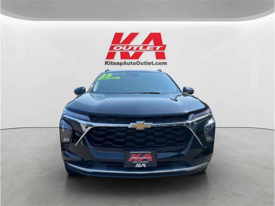 2025 Chevrolet Trax LT Sport Utility 4D Port Orchard WA
