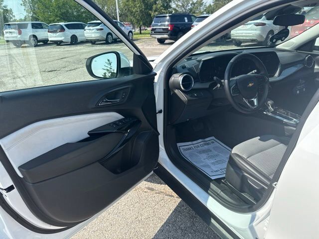 2025 Chevrolet Trax LT Carbondale IL