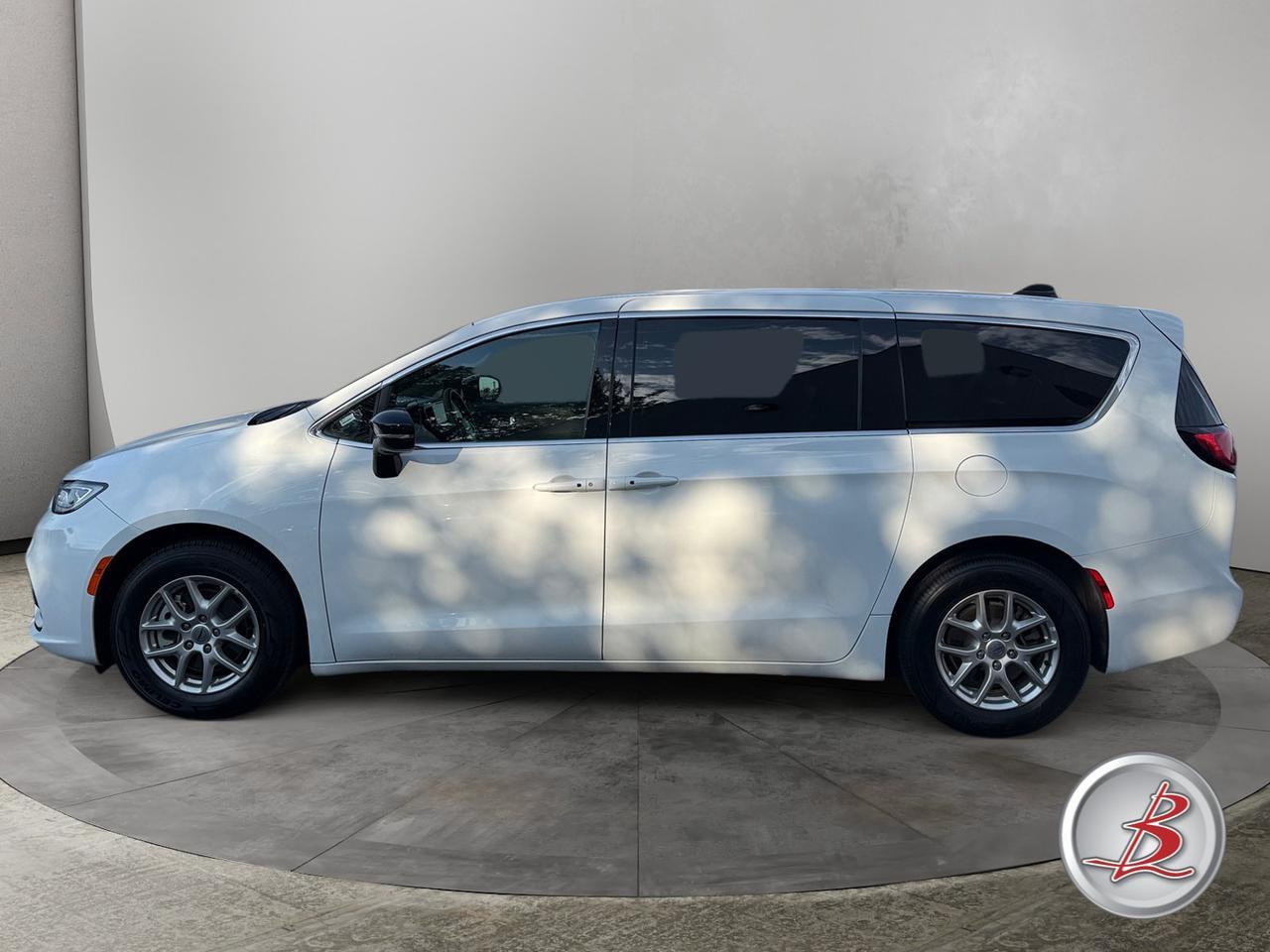 2025 Chrysler PACIFICA Select Salt Lake City UT