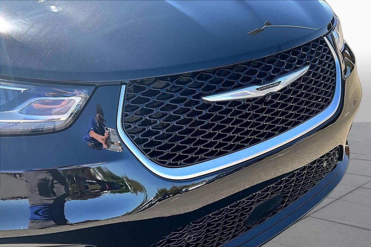 2025 Chrysler Pacifica Hybrid Pinnacle Folsom CA