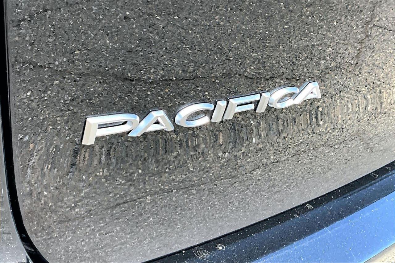 2025 Chrysler Pacifica Hybrid Pinnacle Folsom CA