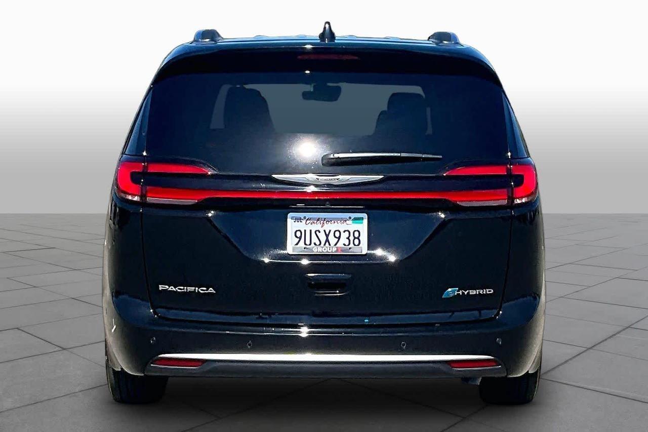 2025 Chrysler Pacifica Hybrid Pinnacle Folsom CA