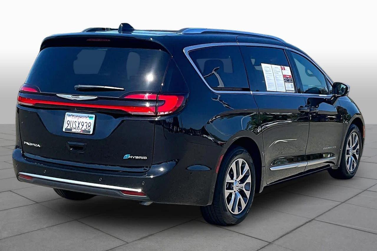 2025 Chrysler Pacifica Hybrid Pinnacle Folsom CA