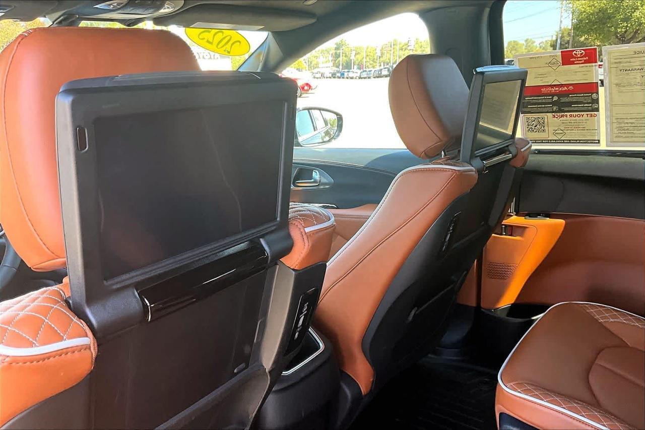 2025 Chrysler Pacifica Hybrid Pinnacle Folsom CA