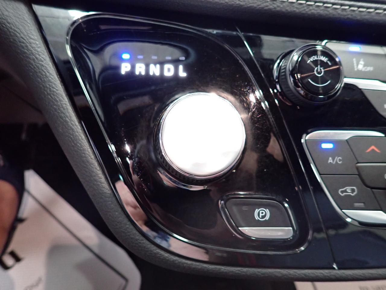 2025 Chrysler Pacifica Hybrid Select 2WD *HYBRID* LEATHER Listowel ON