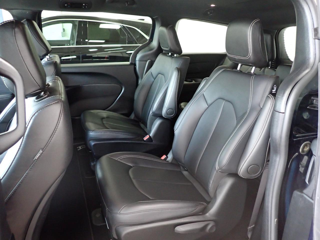 2025 Chrysler Pacifica Hybrid Select 2WD *HYBRID* LEATHER Listowel ON