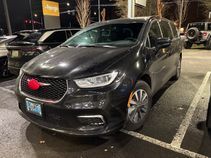 2025 Chrysler Pacifica Hybrid Select Portland OR