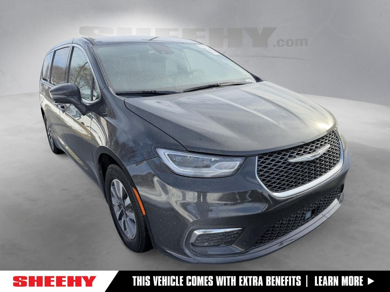 2025 Chrysler Pacifica Hybrid