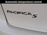 2025 Chrysler Pacifica Limited Oshkosh WI
