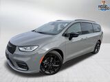 2025 Chrysler Pacifica Limited Oshkosh WI