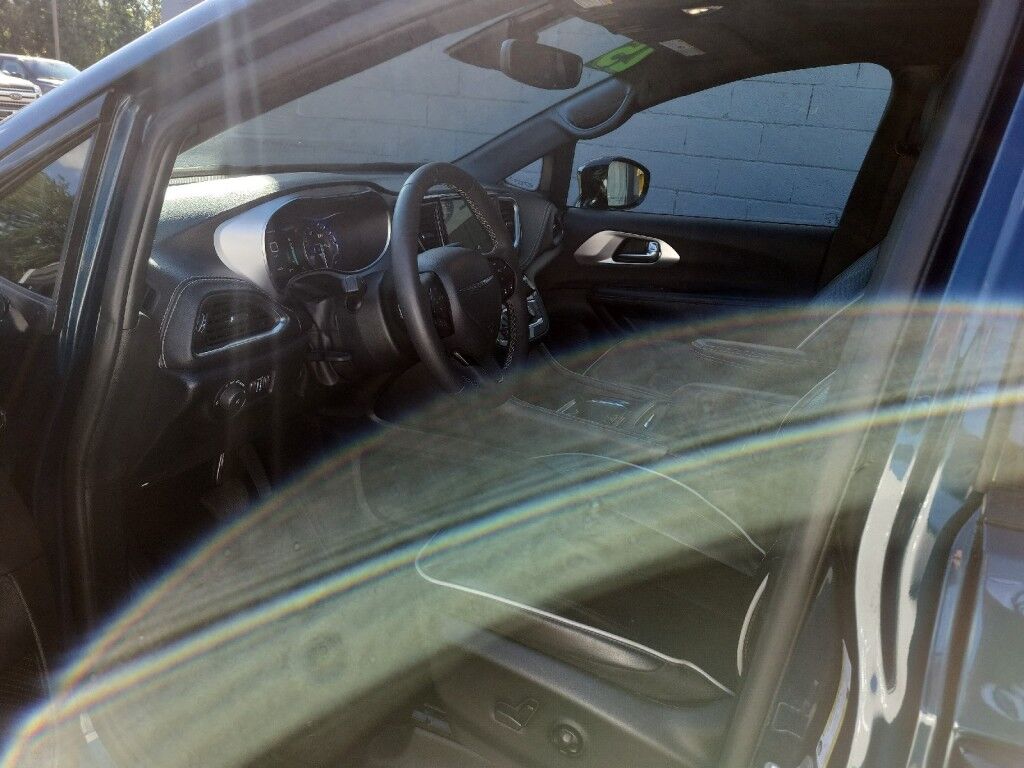 2025 Chrysler Pacifica Limited Owego NY