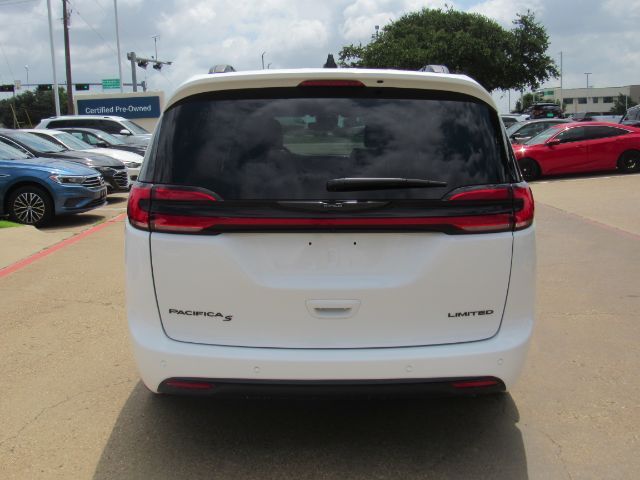 2025 Chrysler Pacifica Limited Plano TX