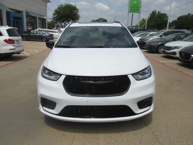 2025 Chrysler Pacifica Limited Plano TX