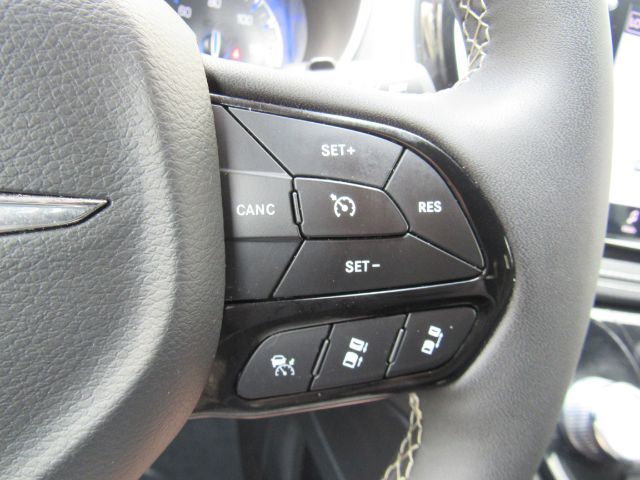 2025 Chrysler Pacifica Limited Plano TX