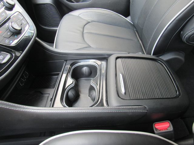 2025 Chrysler Pacifica Limited Plano TX