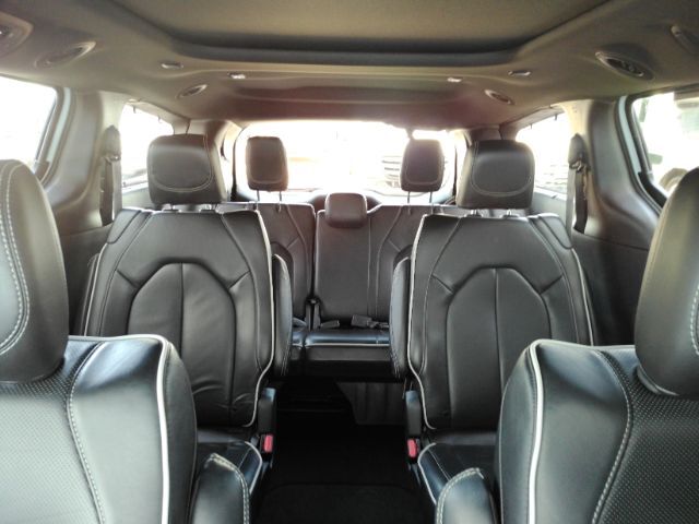 2025 Chrysler Pacifica Limited Plano TX