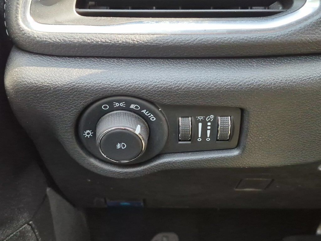 2025 Chrysler Pacifica Limited Gresham OR