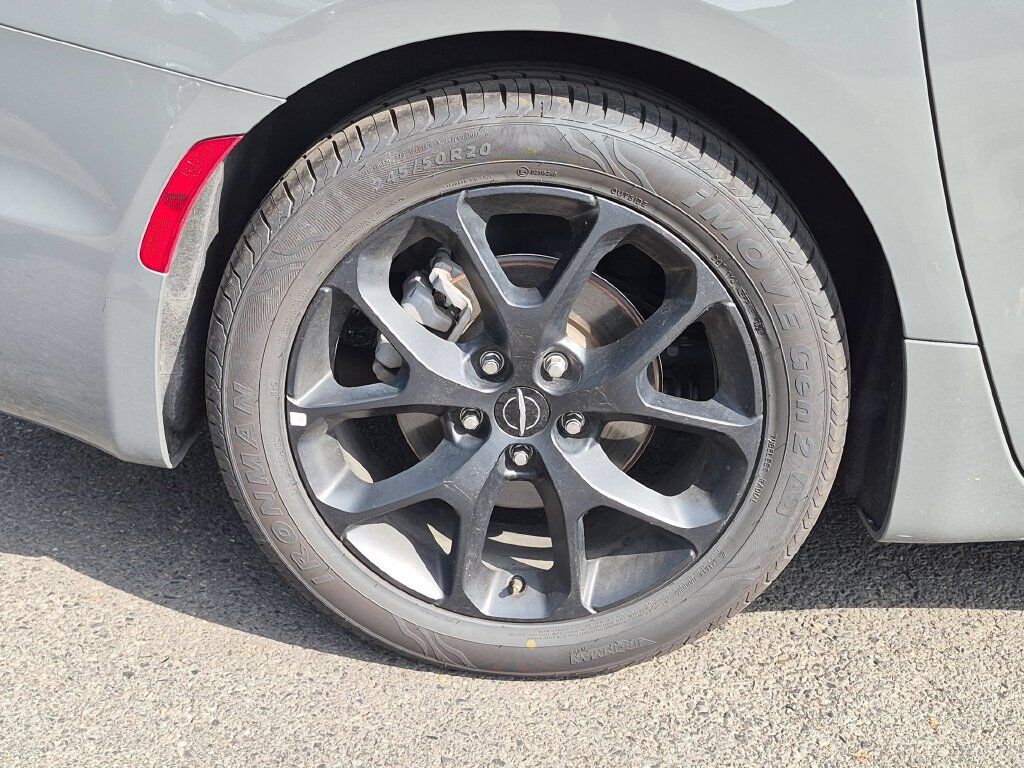 2025 Chrysler Pacifica Limited Gresham OR