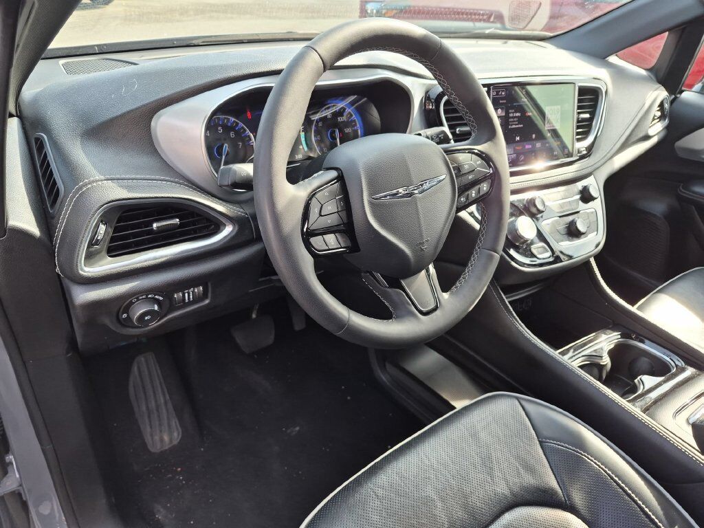 2025 Chrysler Pacifica Limited Gresham OR