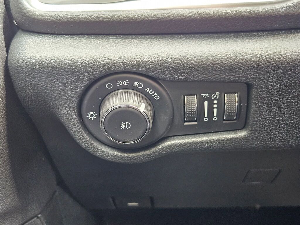 2025 Chrysler Pacifica Limited Gresham OR