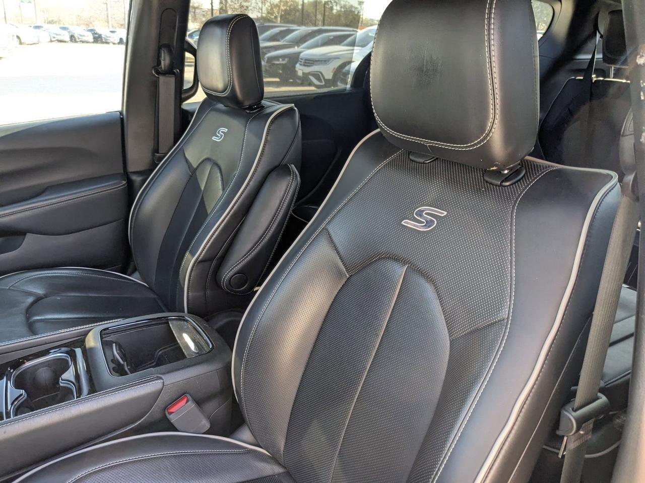 2025 Chrysler Pacifica Limited San Antonio TX