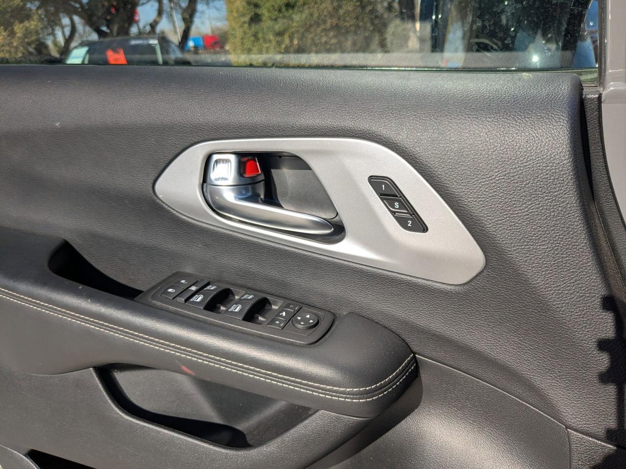 2025 Chrysler Pacifica Limited San Antonio TX