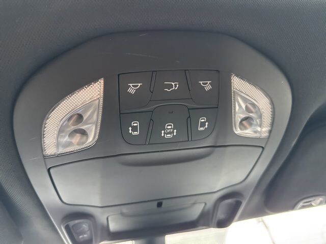 2025 Chrysler Pacifica Limited Carbondale IL