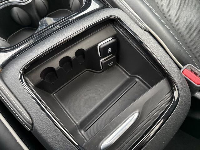 2025 Chrysler Pacifica Limited Carbondale IL