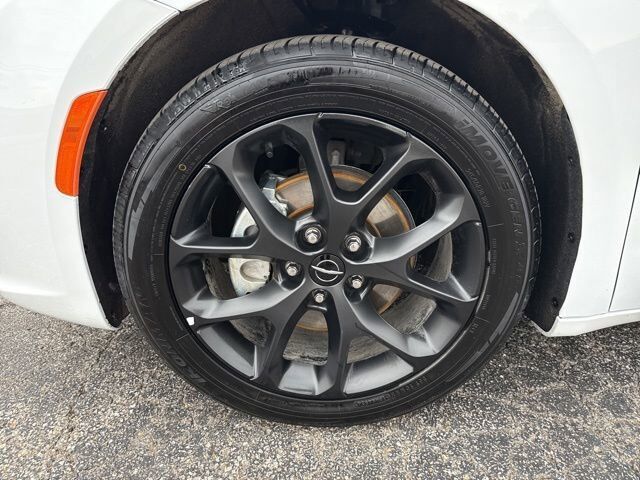 2025 Chrysler Pacifica Limited Carbondale IL