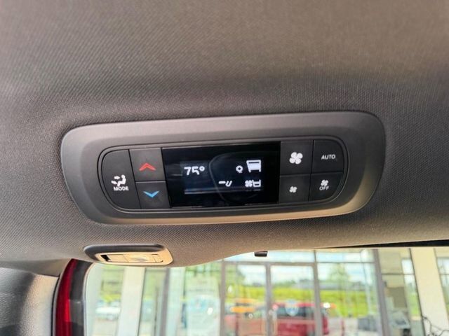 2025 Chrysler Pacifica Limited Farmington MO