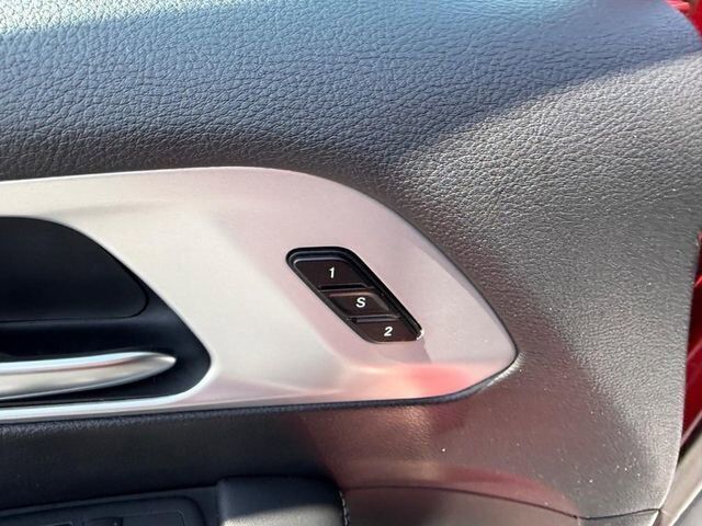 2025 Chrysler Pacifica Limited Farmington MO