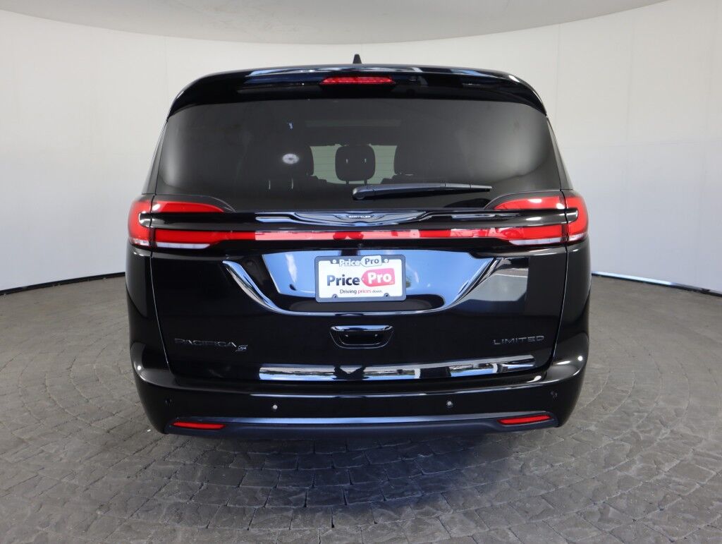 2025 Chrysler Pacifica Limited w/S Appearance Pkg Maumee OH
