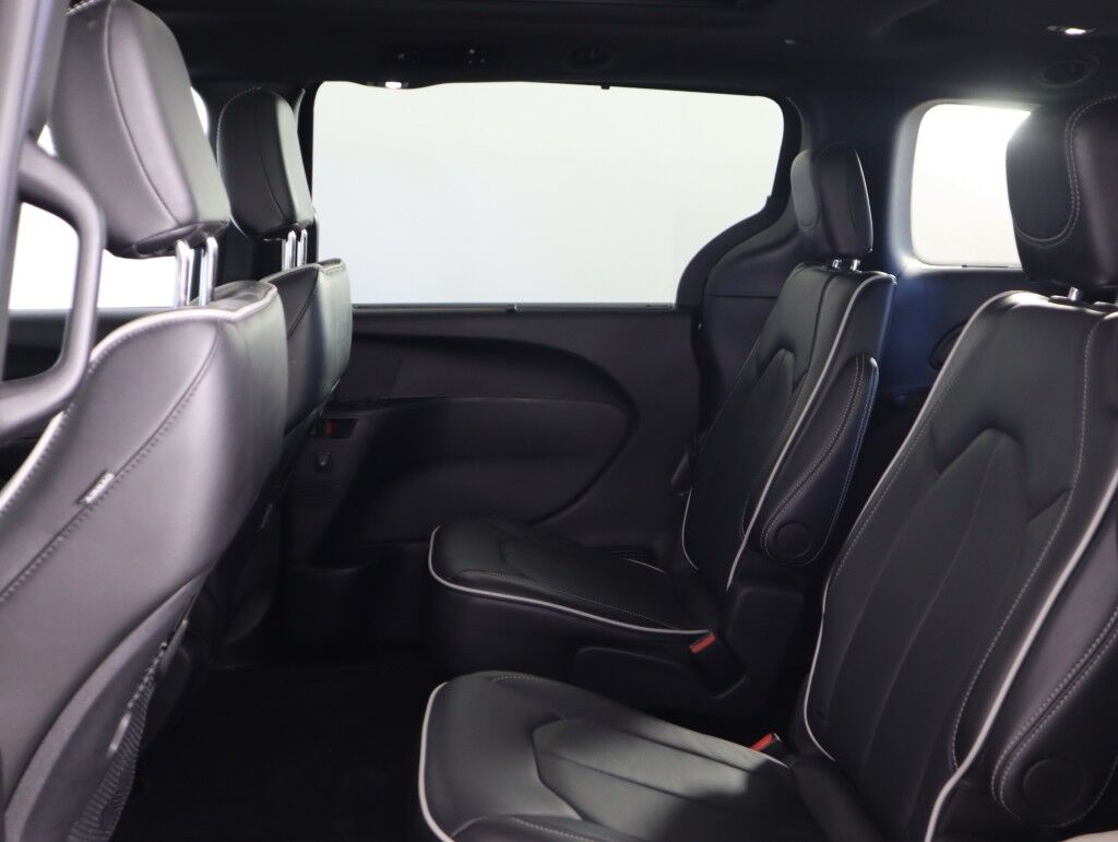 2025 Chrysler Pacifica Limited w/S Appearance Pkg Maumee OH