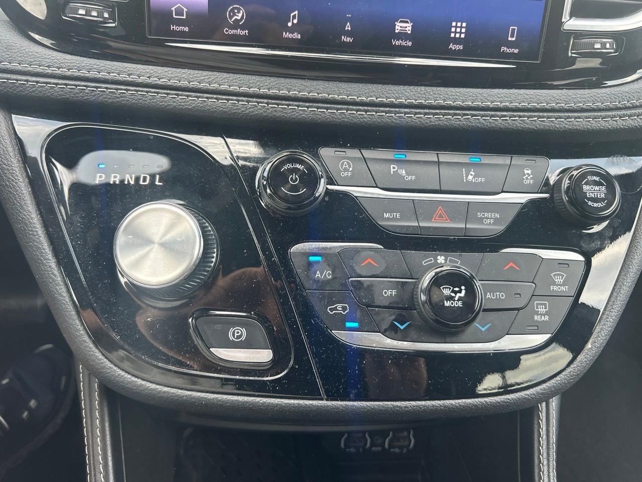 2025 Chrysler Pacifica Limited Ashland VA
