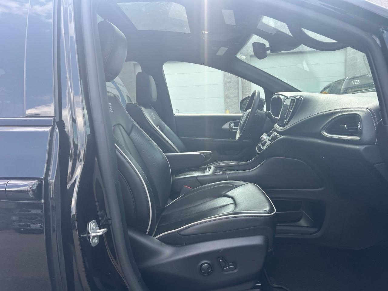 2025 Chrysler Pacifica Limited Ashland VA