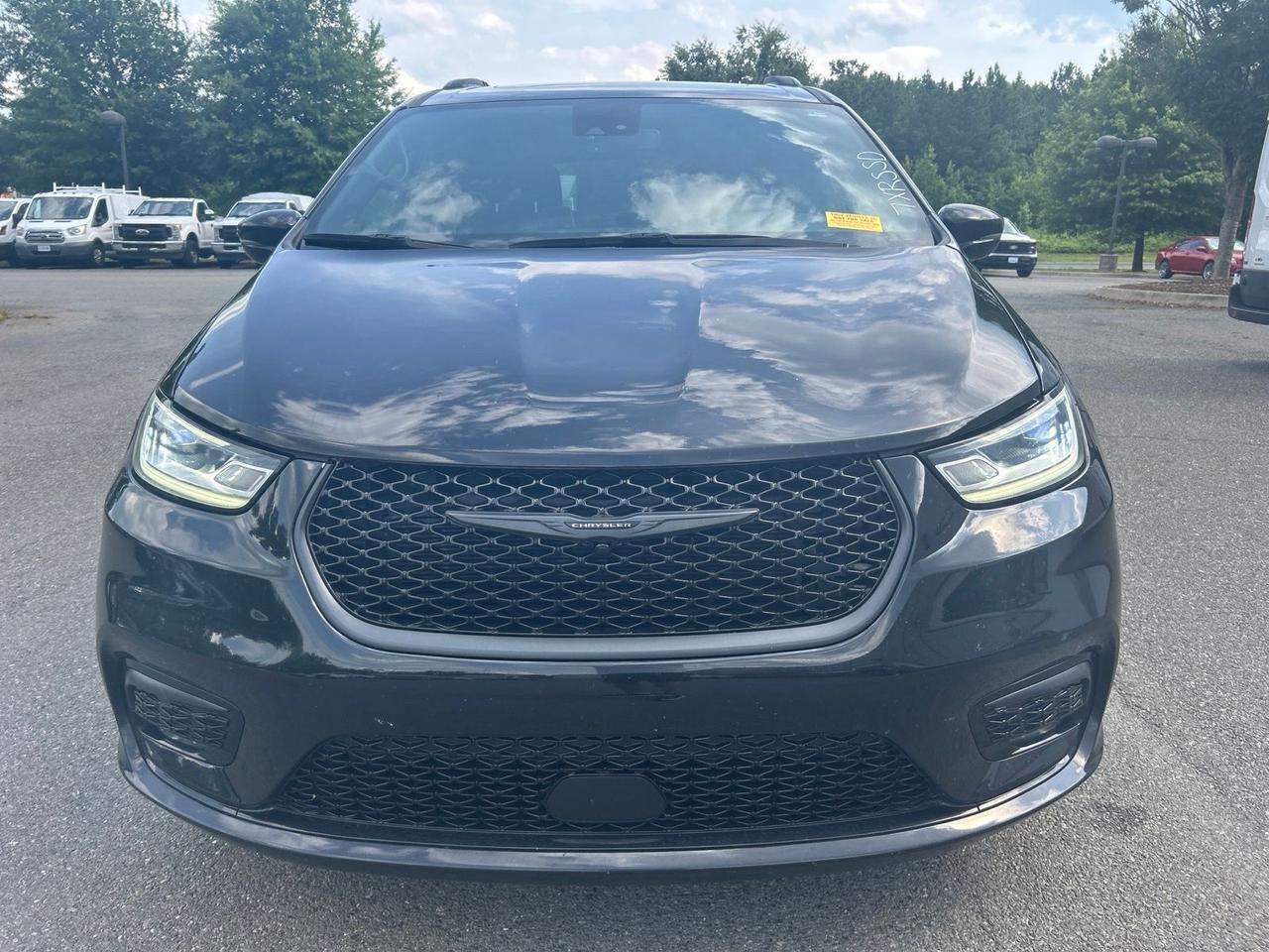 2025 Chrysler Pacifica Limited Ashland VA
