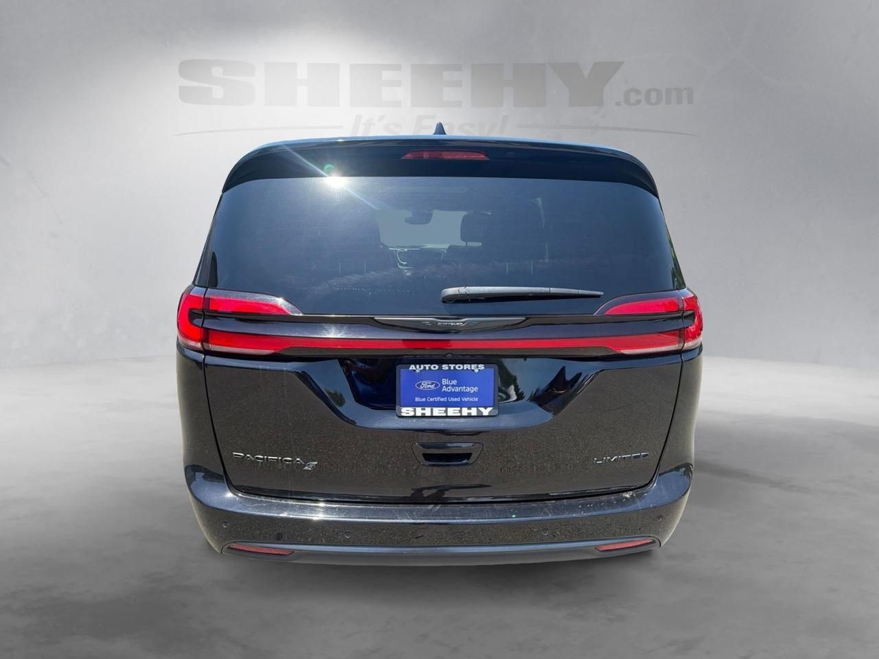 2025 Chrysler Pacifica Limited Ashland VA