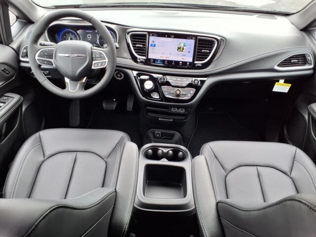 2025 Chrysler Pacifica Select  TX