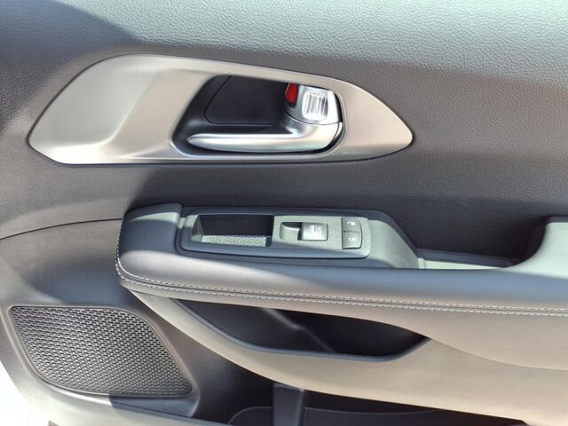 2025 Chrysler Pacifica Select  TX