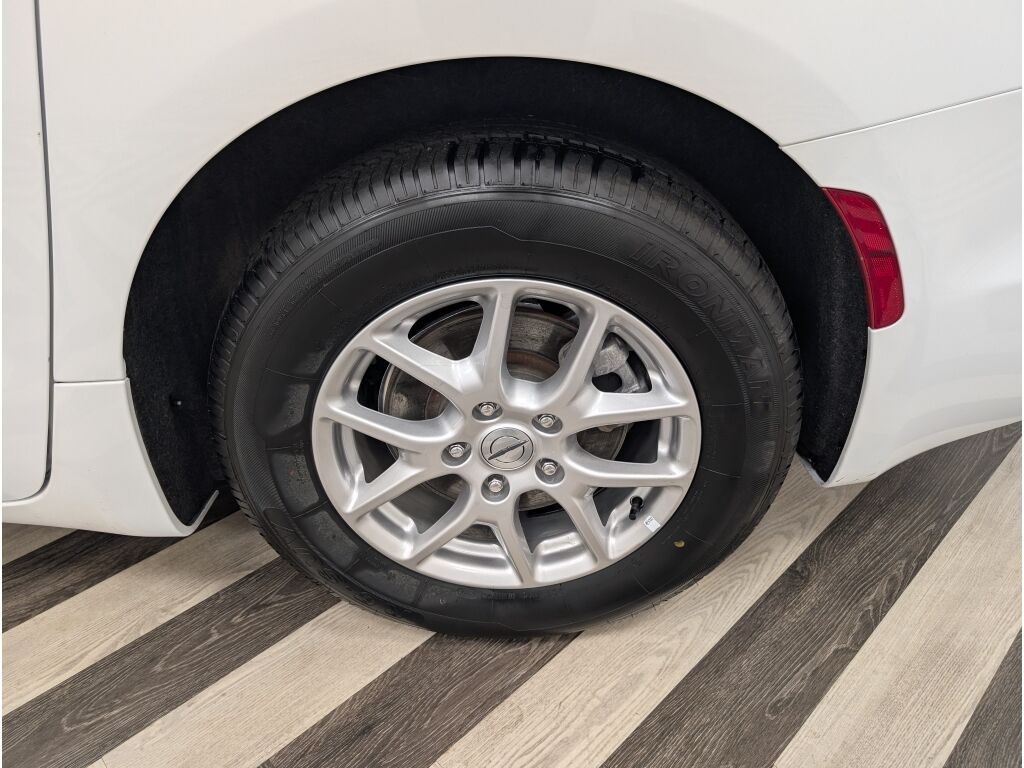 2025 Chrysler Pacifica Select Bozeman MT