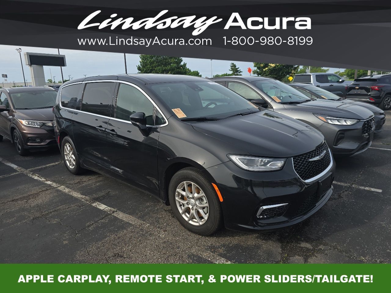 2025 Chrysler Pacifica Select