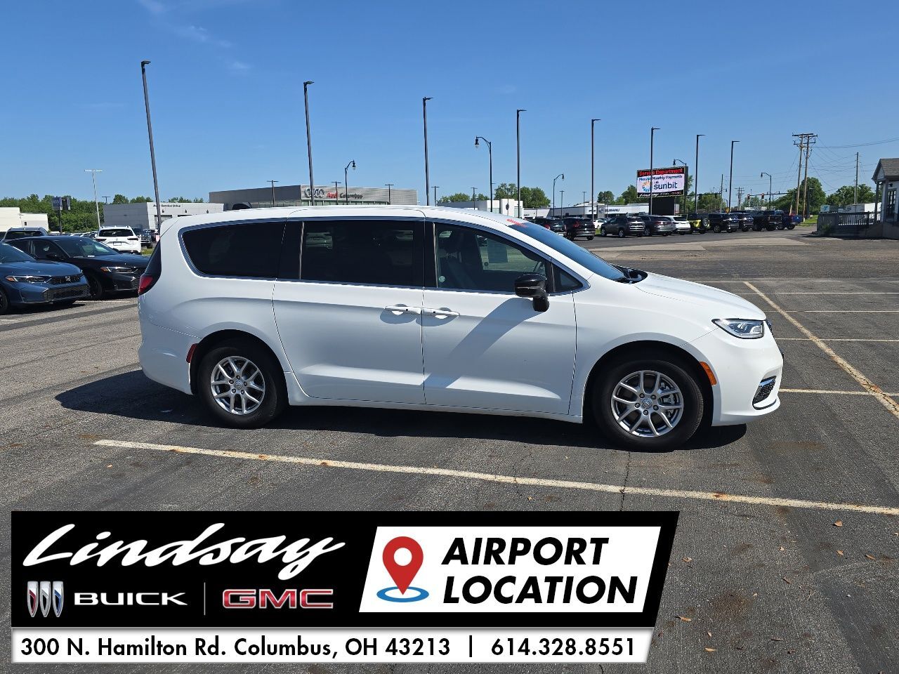2025 Chrysler Pacifica Select